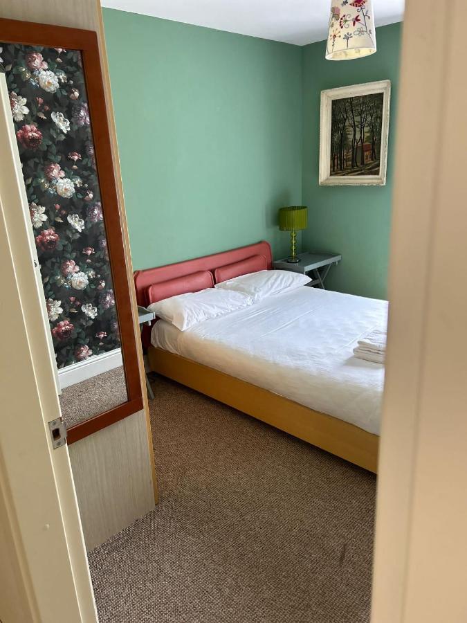 Modern 4 Bedroom House Ring Of Kerry -Киларни Екстериор снимка